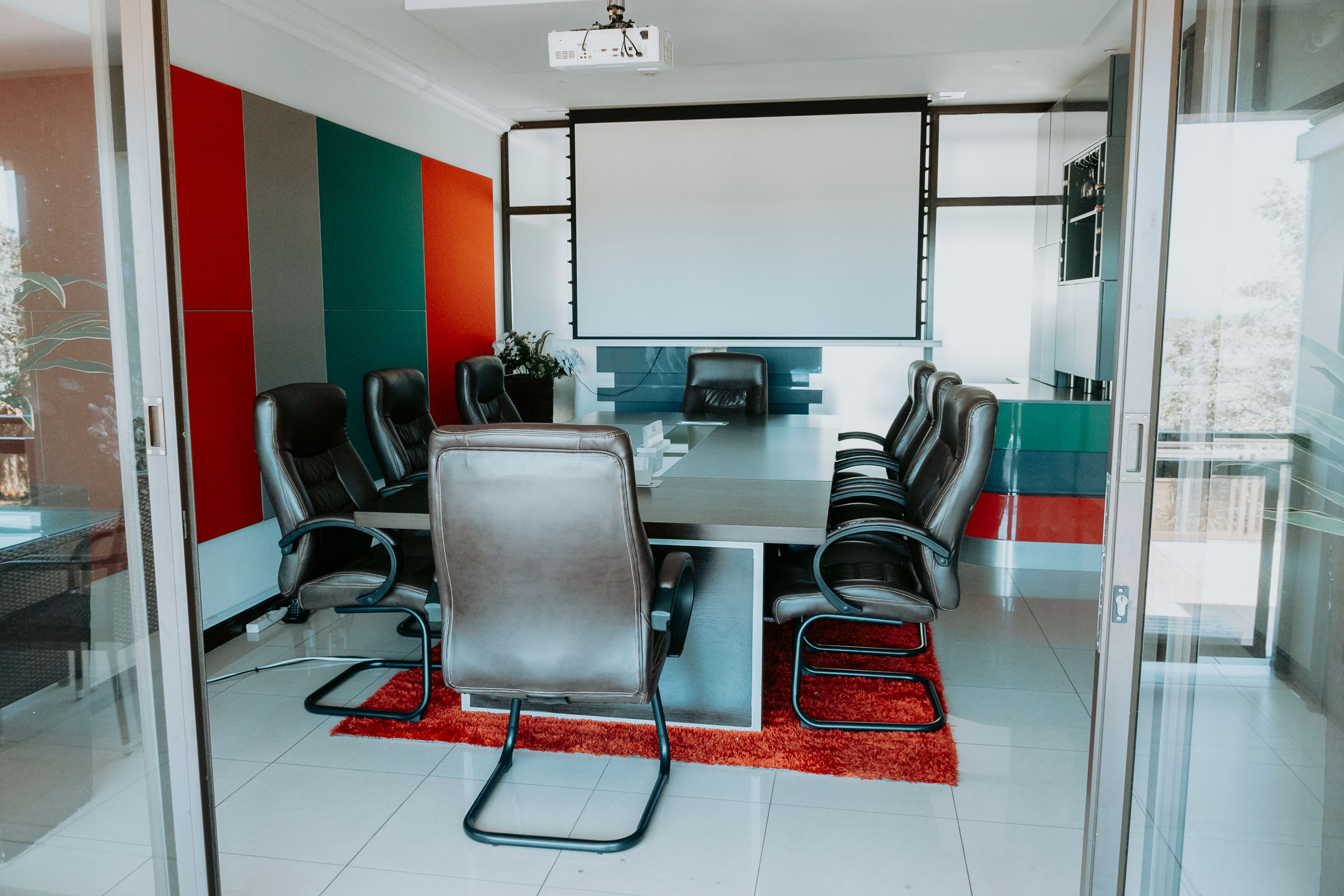 Boardroom Meeting Space